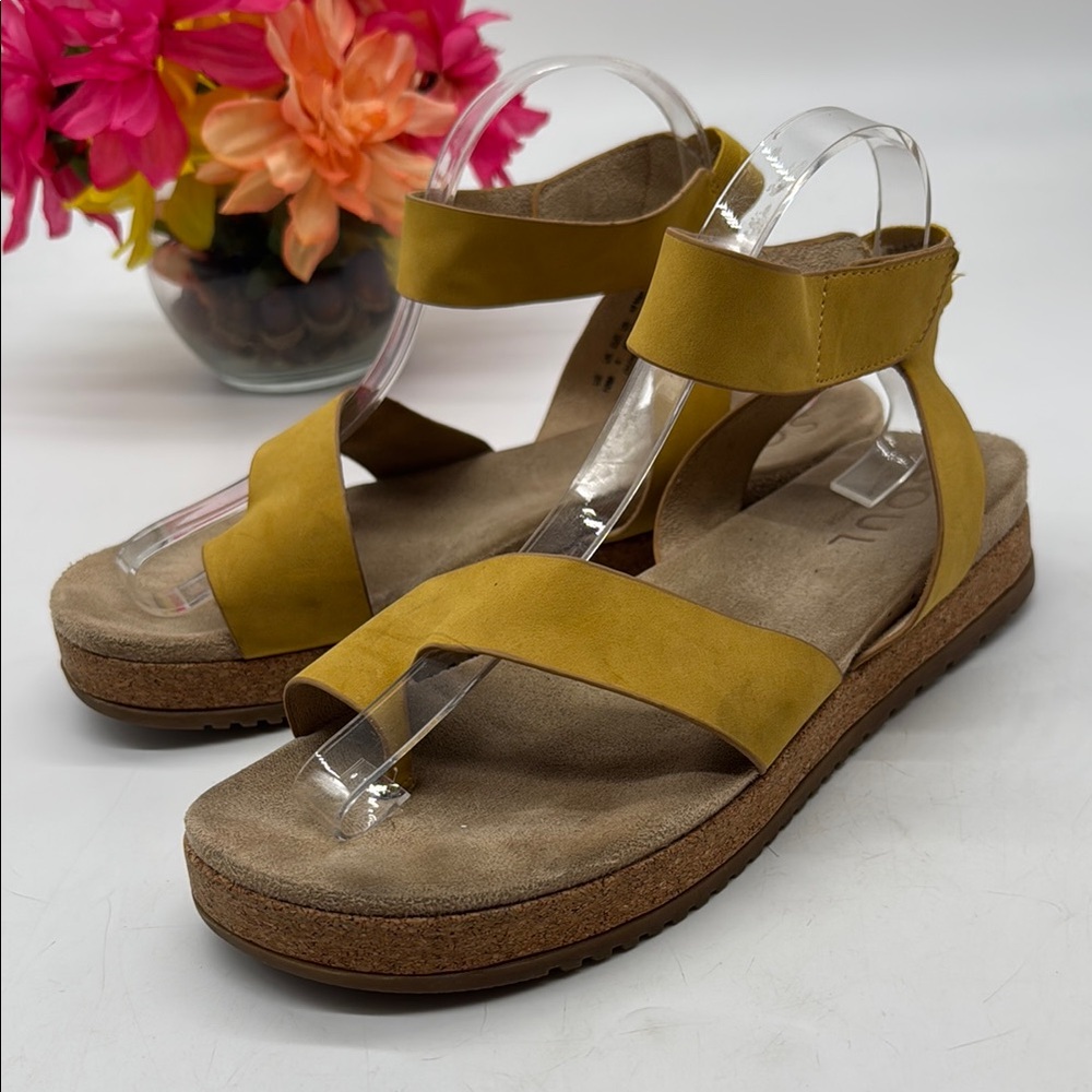 SOUL Naturalizer Yellow Platform Sandals Size 10 MCS9134G